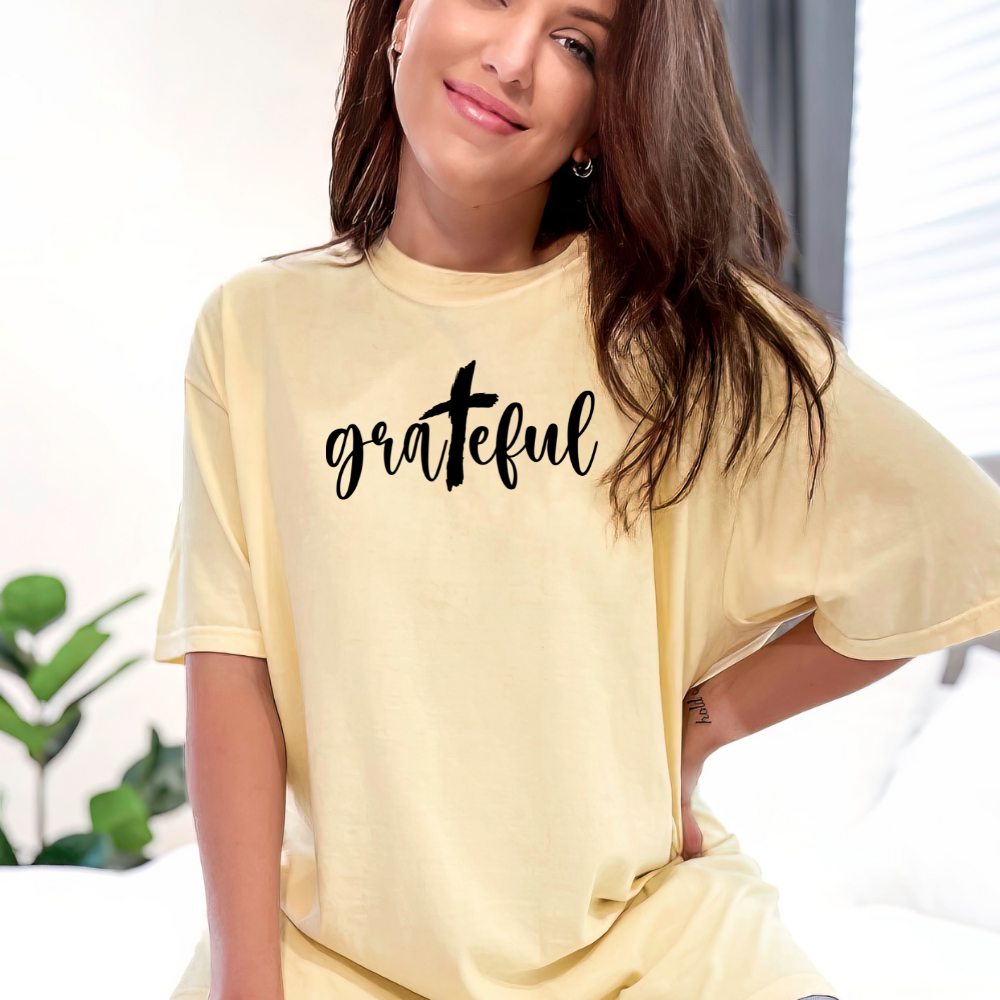 Grateful Christian Cross Comfort Colors Tee | Inspirational Faith Shirt | Religious Graphic T-Shirt